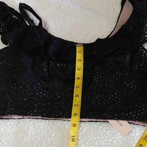 Rebecca Taylor Lace Off-Shoulder Crop Top – Black – 8 - Picture 12 of 15